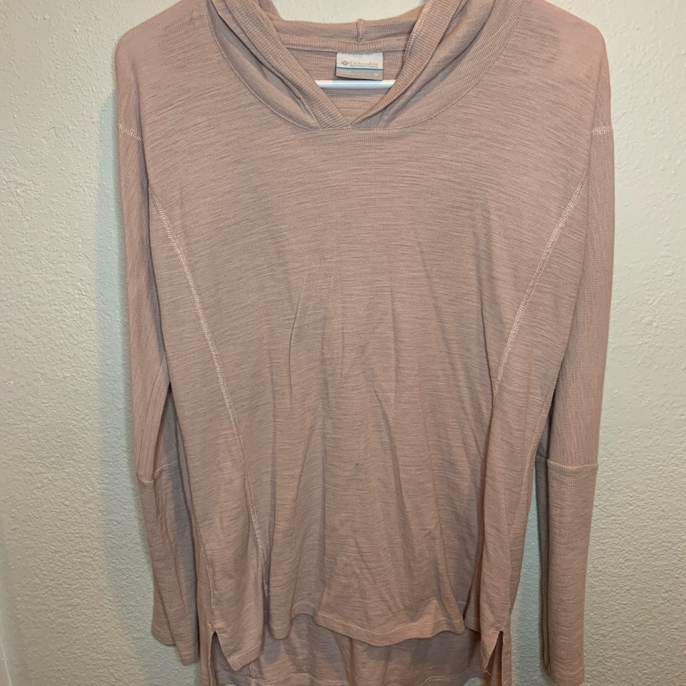 Columbia long sleeve- Hooded